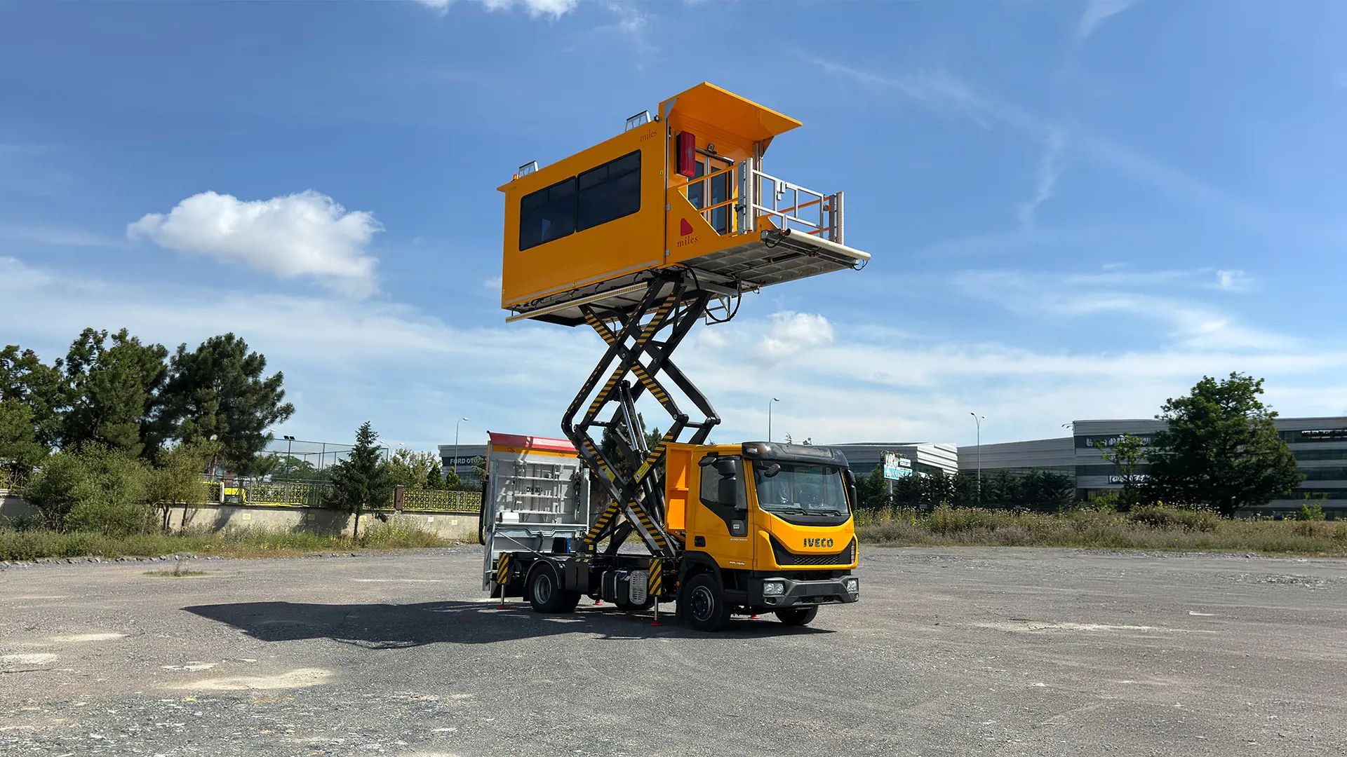 Aircraft PRM Medical Lift visual 5